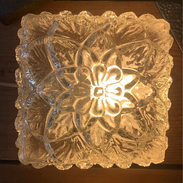 Plafonnier verre glaçon fleur 1970