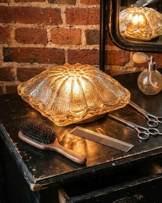 Plafonnier verre ambré années 70