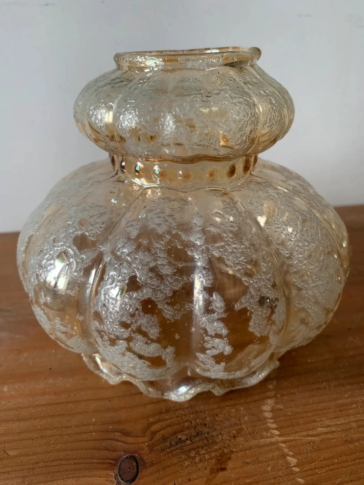 Paire de globes granités ambrés années 60/70 — vue 2