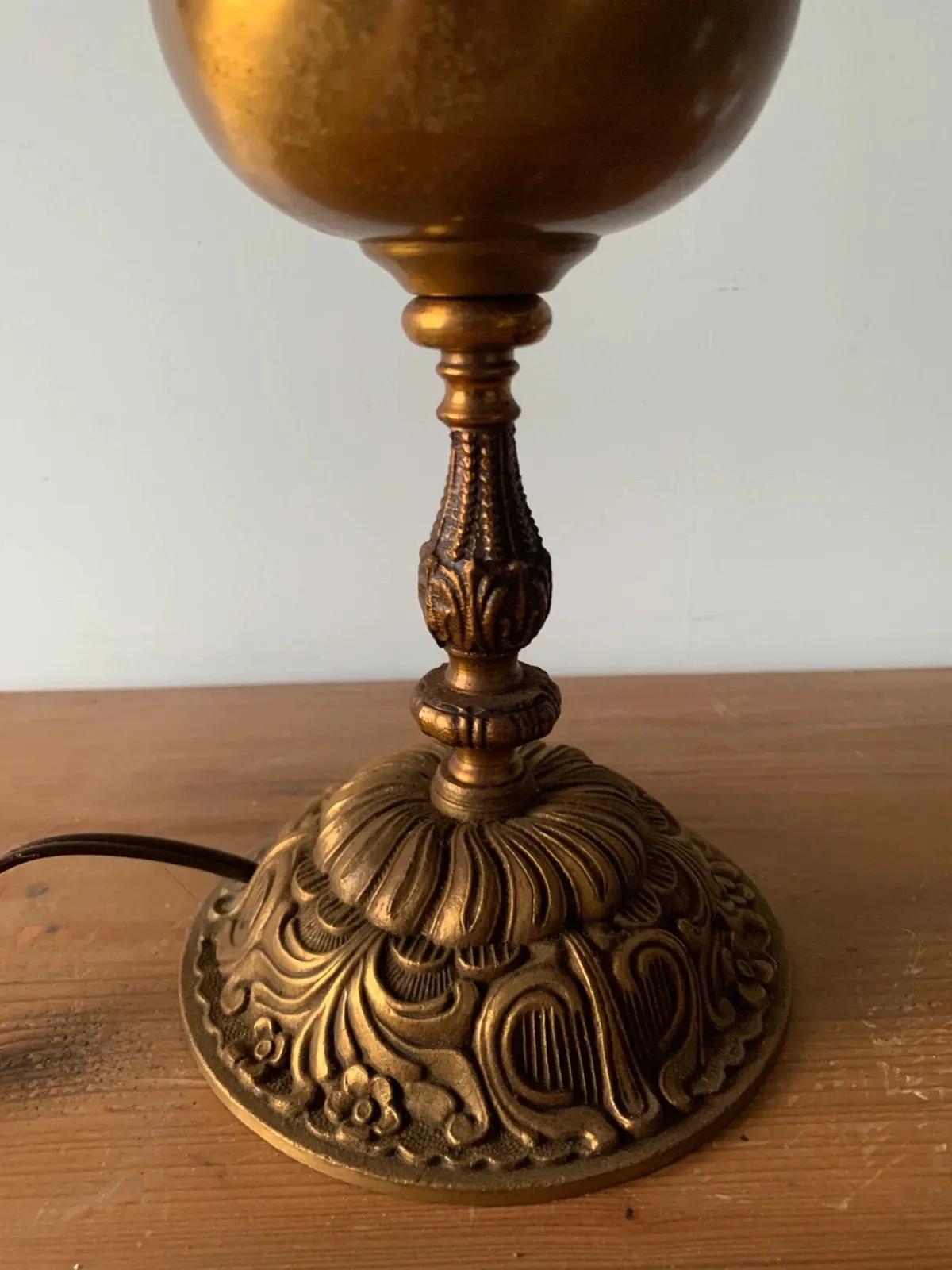 Lampe à poser pied laiton années 50 — vue 3