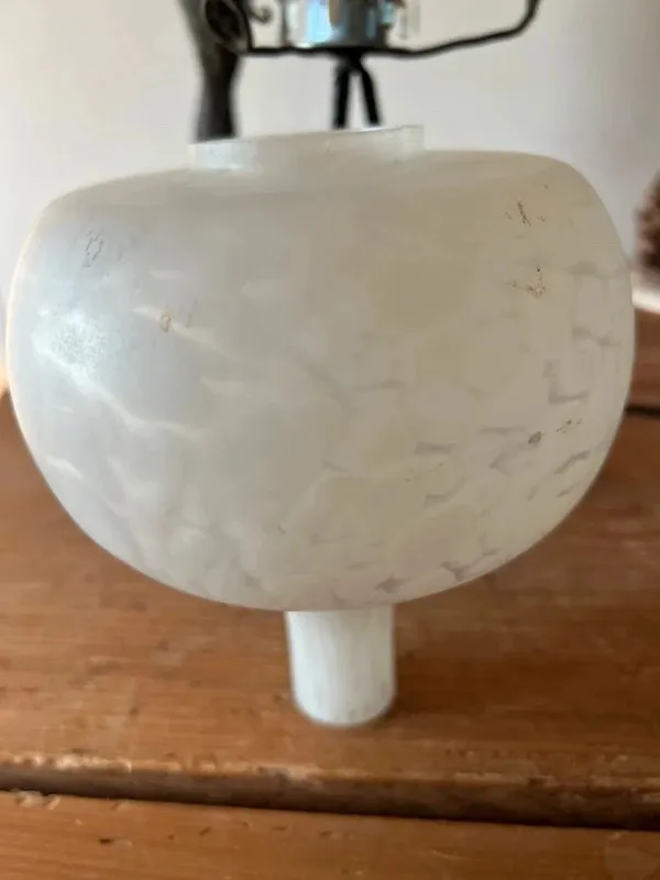 Lampe à poser art déco fer forgé pâte de verre 1930 — vue 4