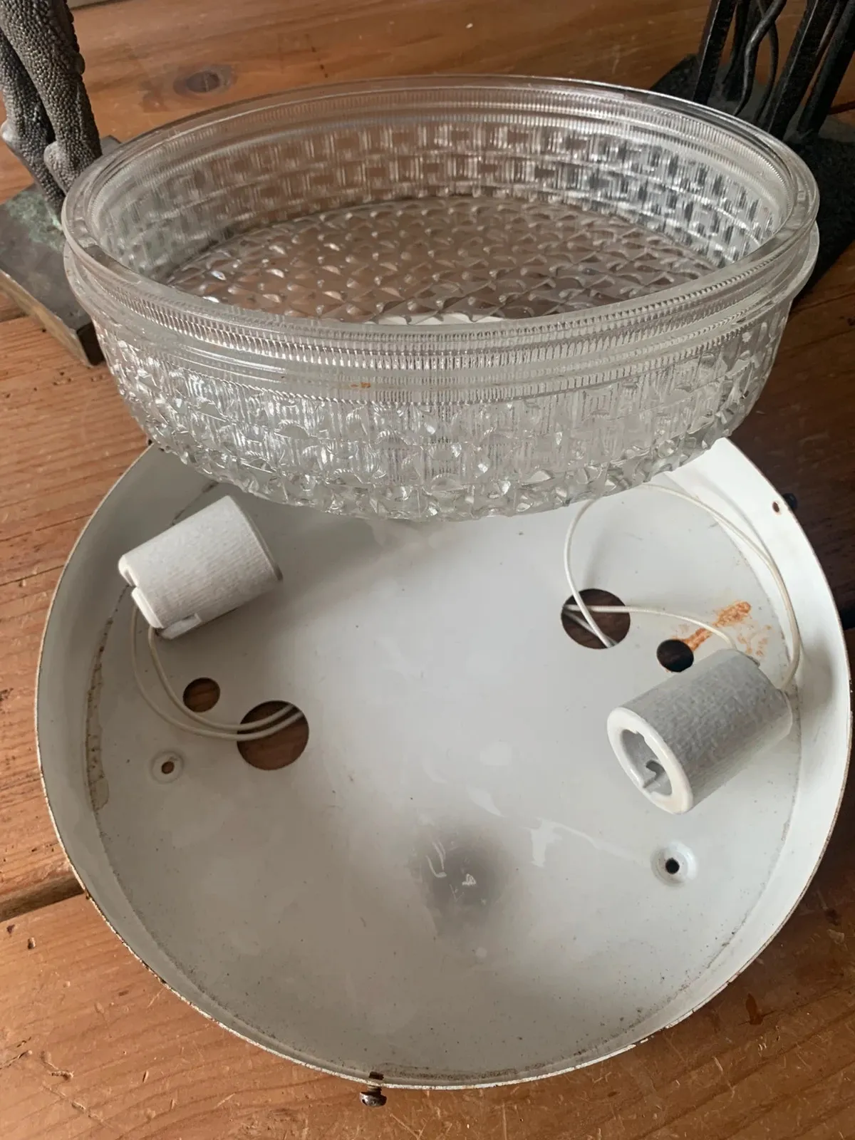 Plafonnier Megal en verre prismatique 1960/65 — vue 6