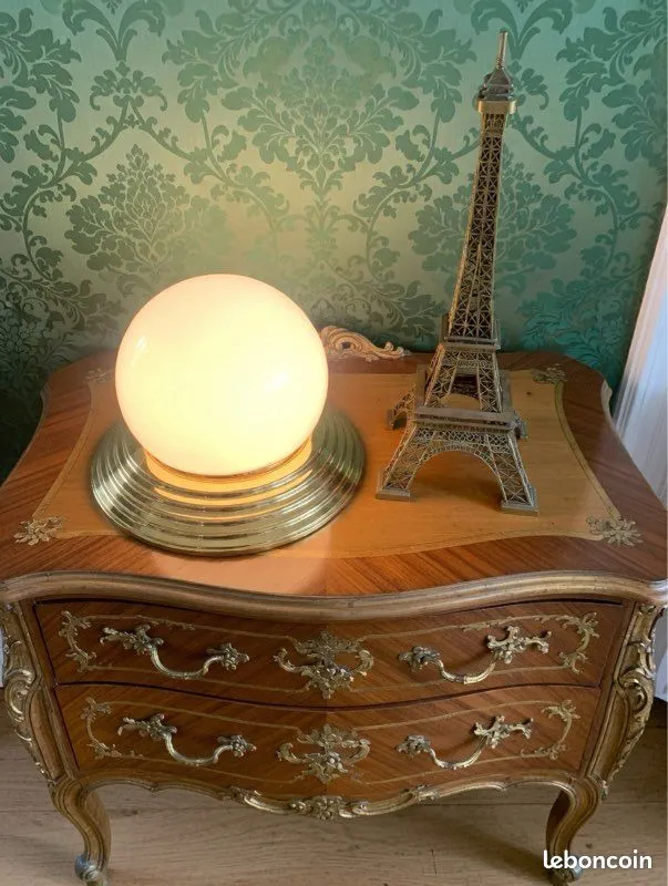 Luminaire laiton opaline « MASSIVE »