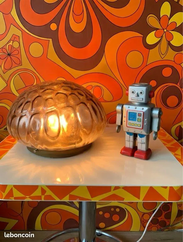 Plafonnier années 70 Space âge verre fumé